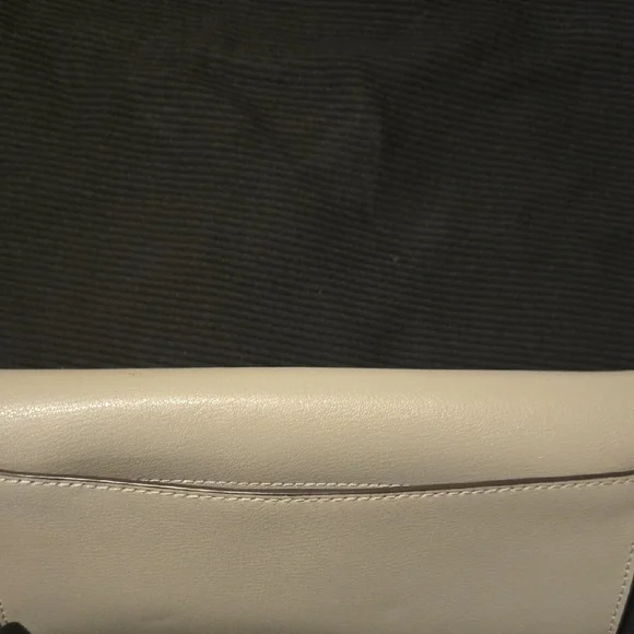 Michael Kors Beige Wallet - Picture 3 of 5